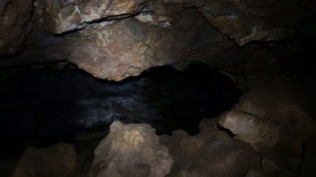 Торгашинский хребет. Пещера Ледяная и полёт над скалами