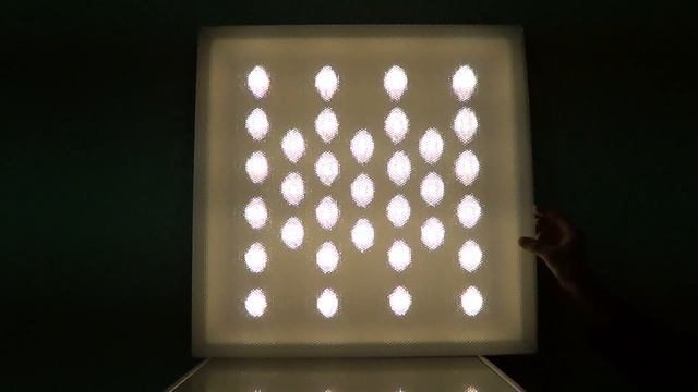 Светодиодные светильник, рассеиватели.
