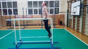 Отжимания на брусьях с дополнительным весом 32 кг 38 повторений