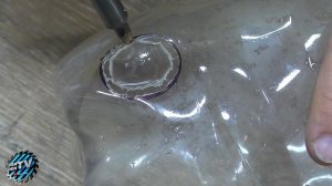 никогда не выбрасываю пластиковые бутылки