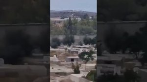 В соцсетях появились кадры, на которых палестинец камнем сбил дрон на Западном берегу Иордана