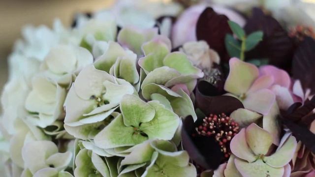 Свадебный букет смотреть онлайн