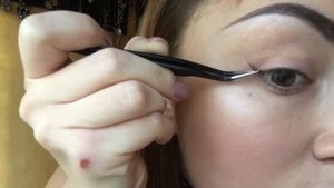 DIY Как приклеить РЕСНИЦЫ❣️ Пучковые VS Ленточные