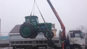 Погрузка трактора т-40 манипулятором