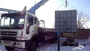 Погрузка контейнера манипулятором Daewoo Novus 10т.