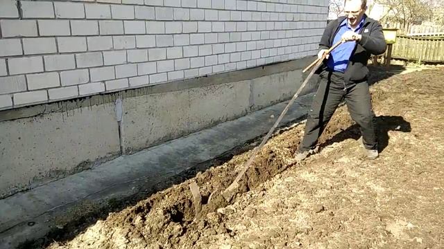 Плуг своими руками. 20 см глубина вспашки. plow their own hands. 20 cm depth of plowing смотреть онлайн