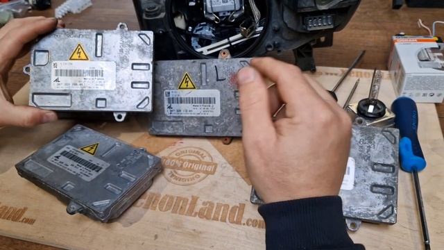 Opel Zafira B BI-XENON headlight low & high beam troubleshooting, repair, ballast, bulb replacement смотреть онлайн