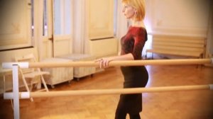 Женские техники танго с Юлией Зуевой. Шаг, очо, болео. Практика, часть 1.