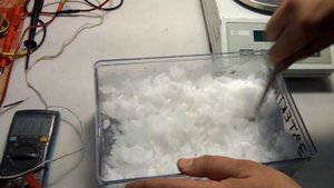 Обучение созданию Эвтектического льда (как сохранить продукты в поломанном холодильнике)