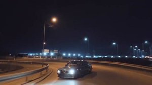 V8 BMW e28 street drift