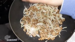 Куриные желудки и сердечки.