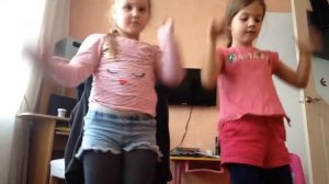 Танец зелёного человечка