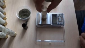 Взвешивание пороха и дроби для патрона 12х70