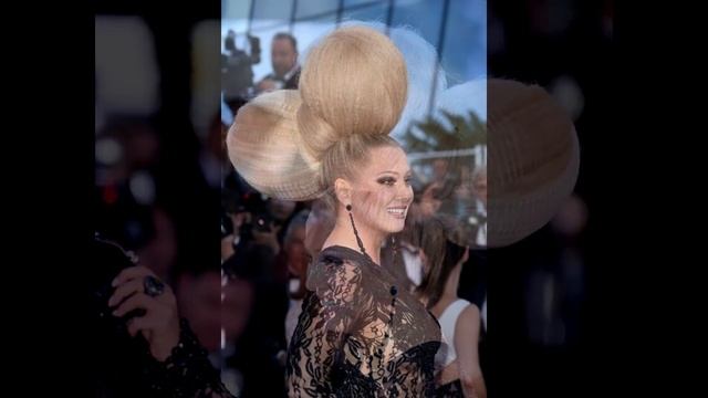 Самые СУМАСШЕДШИЕ ПРИЧЁСКИ звёзд! смотреть онлайн