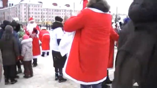 г.Пермь.Забег Дедов Морозов смотреть онлайн