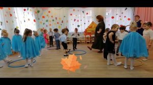 Танец-игра "Лужи" | Вот на наших ножках, новые сапожки | Вот носок, каблучок, дружно прыгай скок!