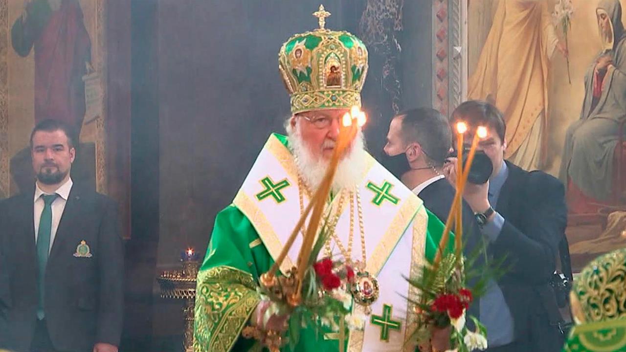 Православные верующие отмечают Вход Господень в Иерусалим