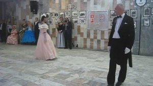 ВАЛЬС  НА МУЗЫКУ ИЗ  КИНОФИЛЬМА "ШЕРБУРСКИЕ ЗОНТИКИ"