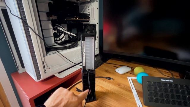 DeepCool stützt auch fette Grafikkarten - die Grafikkartenstütze GH-01 ARGB. Review + Einbau