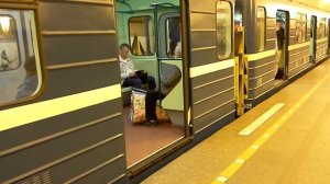 Прибытие 81-717 "номерного" 424 на ст. Ладожская