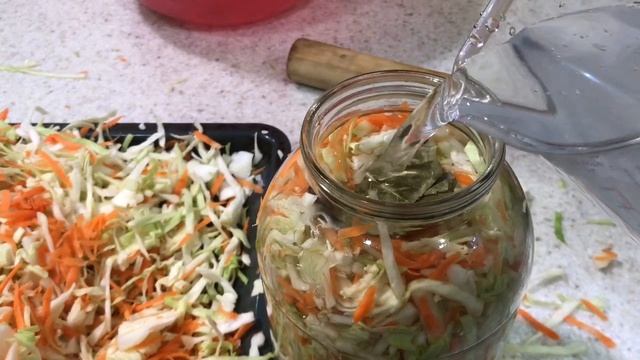 71. Засолка суперхрустящей капусты в банках. смотреть онлайн