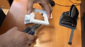 Установка терморегулятора x4.44 в рамку Schneider Atlas Design