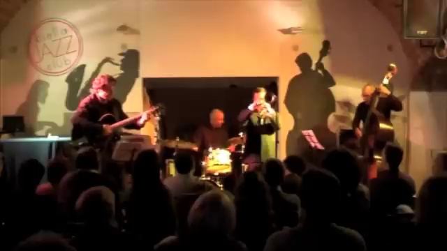 JIM ROTONDI ITALIAN QUARTET "Cry Me A River" смотреть онлайн