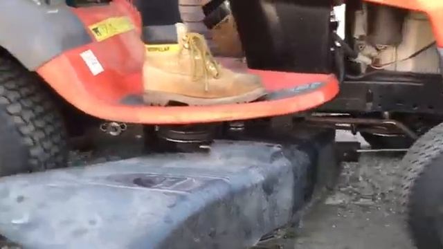 Ремонт садового райдера Husqvarna
