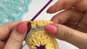 Пасхальная курочка вязаная крючком. Украшение для пасхальных яиц. Как научиться вязать крючком