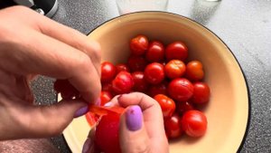 ВКУСНЕЙШИЕ МАРИНОВАННЫЕ ПОМИДОРЫ без Кожуры за 1 Сутки! Легко!