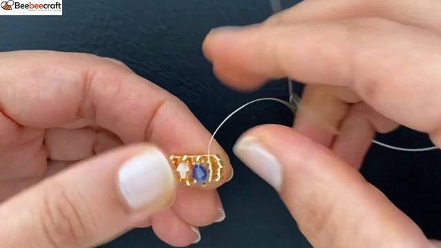 Beebeecraft Tutorial || Bicone bracelet || How to make Beaded Bracelet смотреть онлайн