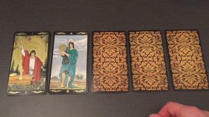 ЖЕЛАЕТ ЛИ ВЕРНУТЬСЯ БЫВШИЙ ПАРТНЕР? ГАДАНИЕ ОНЛАЙН/ Tarot divination/Школа Таро Golden Charm