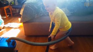 Что будет если оставить ребенка пылесосить. Vacuum cleaner