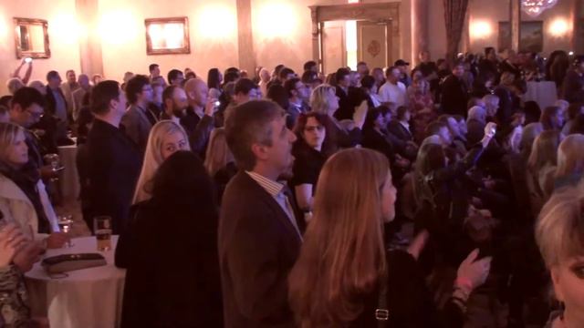 "Тому коса добре косит". Українська народна пісня. Гурт "Lemon Bucket Orkestra" смотреть онлайн