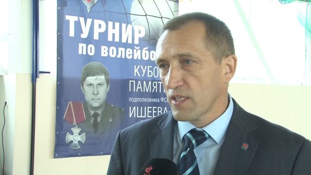 Сюжет ТСН24: В Новомосковске состоялся волейбольный матч, посвященный памяти героя войны смотреть онлайн