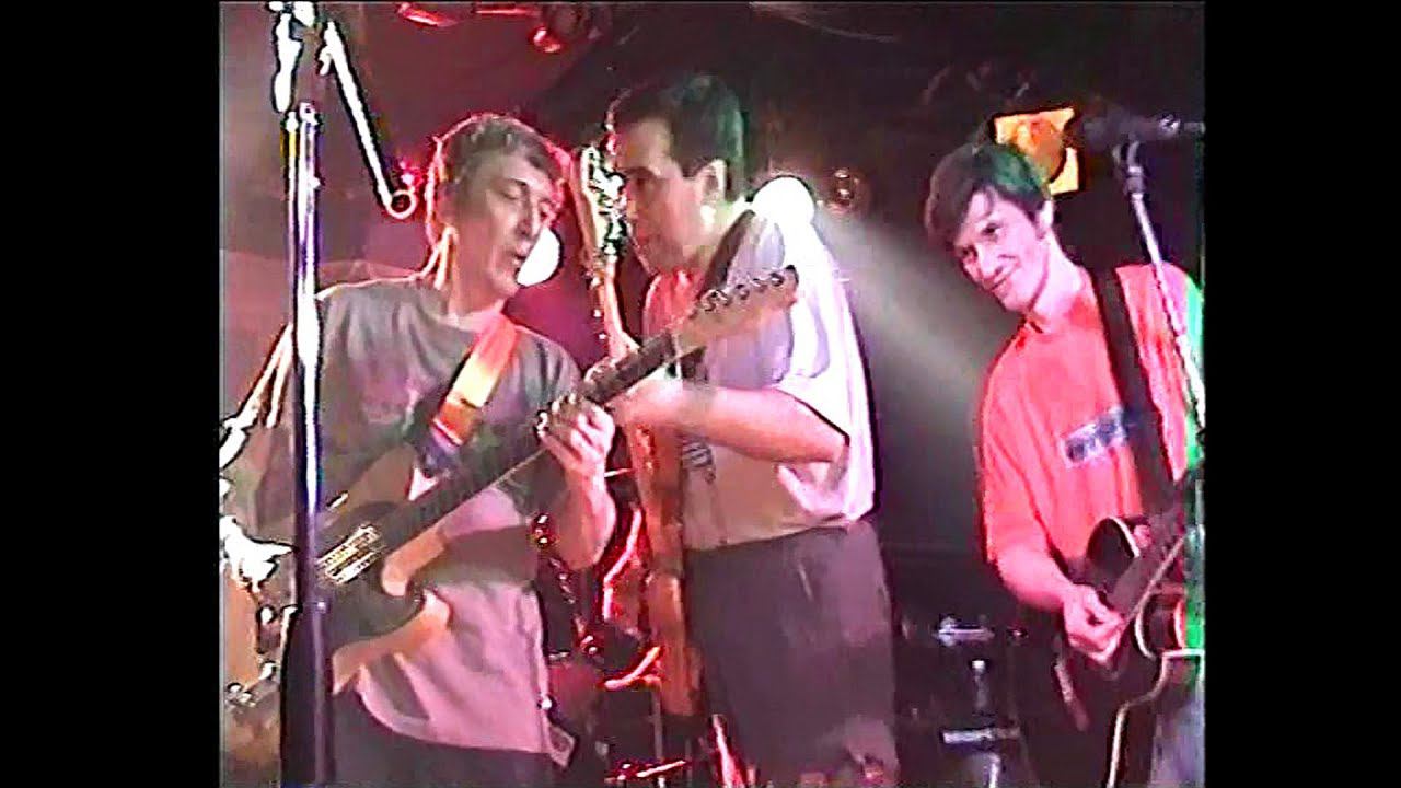 2003. Разные Люди – Концерт в «Red Club» (Санкт-Петербург, 22.05.2003)