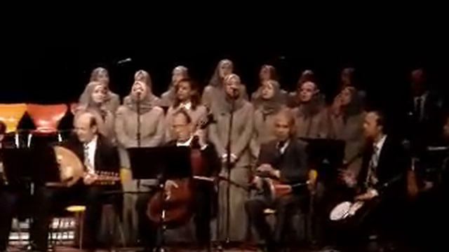 أحبابنا ياعين -  كورال قصر التذوق حفل المكتبة 25/12/2007