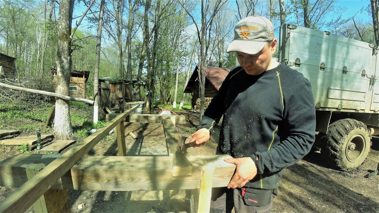 КРУПНЫЙ МЕДВЕДЬ ОЧЕНЬ ХОЧЕТ  МЕДА)). Сделали верстак, засеяли поле овсом, нашли артефакты. смотреть онлайн