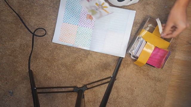 распаковка бумажные сюрпризы🐋комент на какой цвет сделать тему /у меня интересно🤫 смотреть онлайн