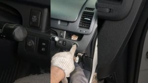 Печка. Не дует горячим со стороны водителя. Тойота.