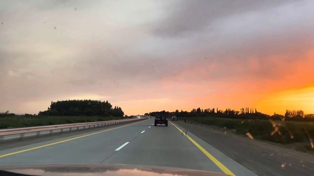 Казахстан. Бетонная трасса Алматы - Хоргос. Июль 2023. Kazakhstan. July 2023. The roads смотреть онлайн