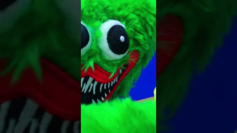 Сили Били *ПОТЕРЯЛ* Свой КИНДЕР Подарок ! #Shorts