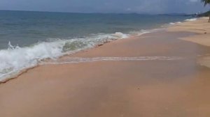 Подозрительные стоки из трубы на пляже Лонг  beach, Фукуок