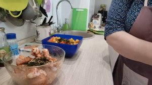 Готовим в мультиварке Redmond. Куриная голень с овощами. Как это аппетитно выглядит.