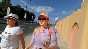 ОАЭ, Шарджа, отель Верона, дорога к пляжу, Персидский залив и ближайшие супермаркеты (ноябрь 2017г)