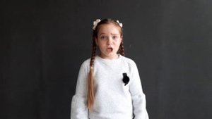 С Чёрный ПРО ДЕВОЧКУ КОТОРАЯ НАШЛА СВОЕГО МИШКУ исполняет Гуськова Ярослава 8 лет