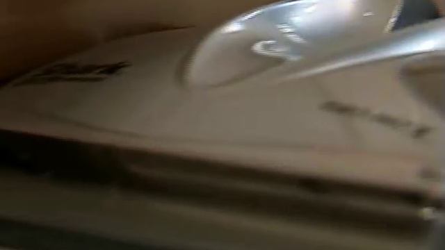 Shark® "Cordless Sweeper (Pt. I) смотреть онлайн