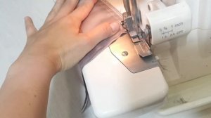 Аккуратный угол на оверлоке без обрезки