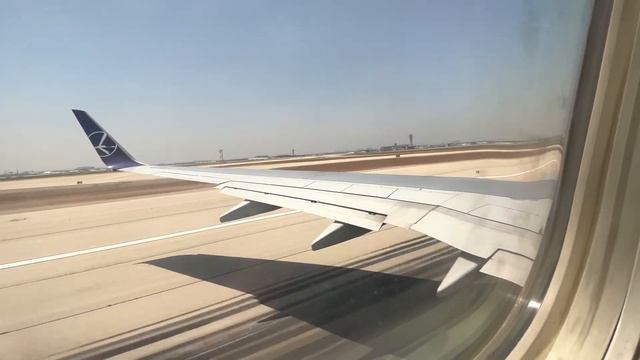 LOT Polish Airlines B738 take off at Tel Aviv Ben Gurion International Airport (TLV) смотреть онлайн