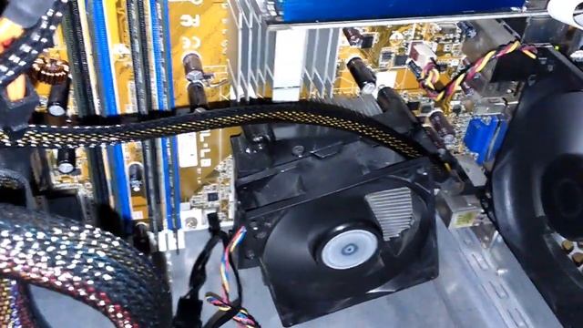 Установка более чем одного вентилятора на один разъём на материнской плате компьютера смотреть онлайн